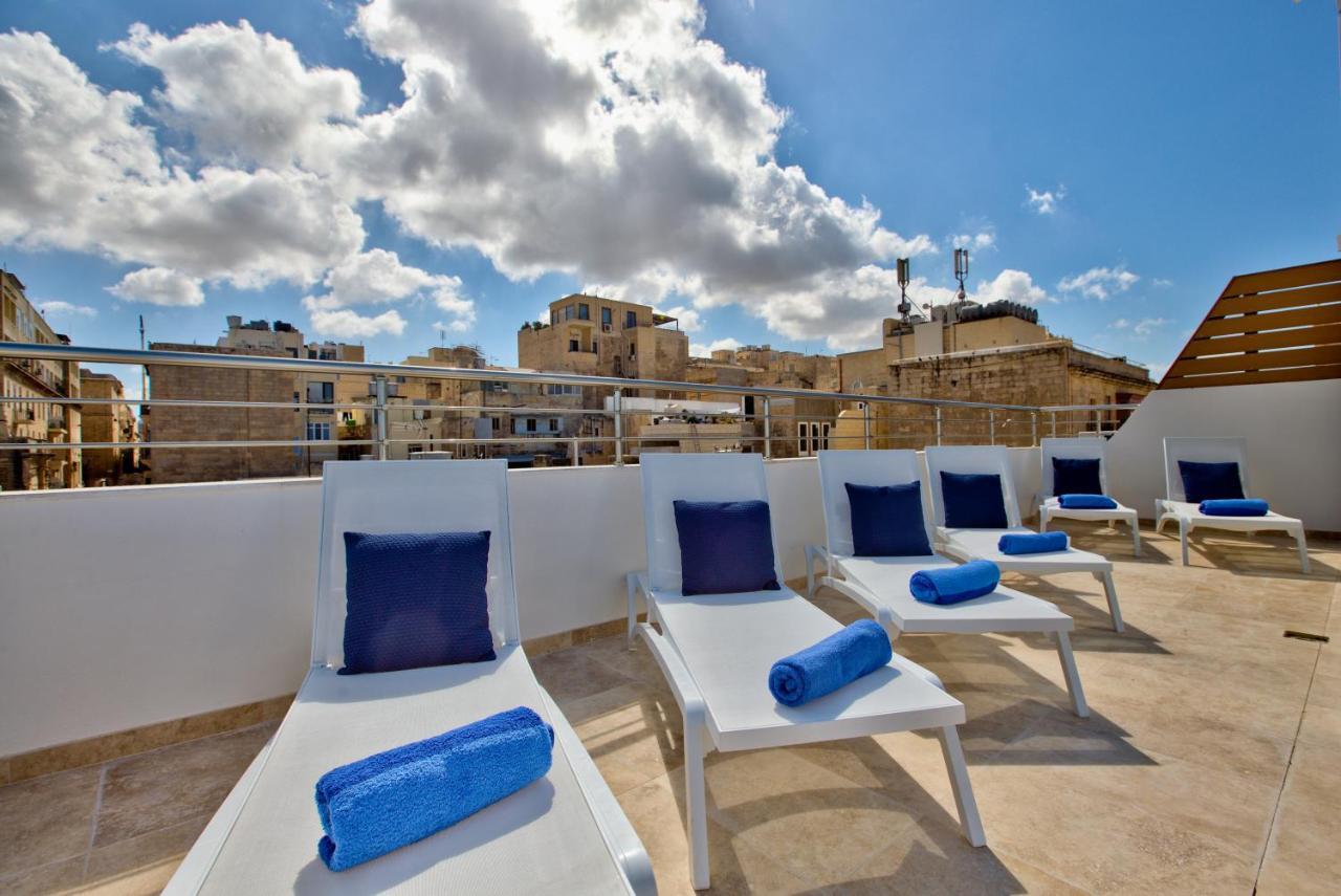 Valletta Luxury 4-Bedroom Duplex With Stunning Sea Views Private Terrace And Jacuzzi Esterno foto