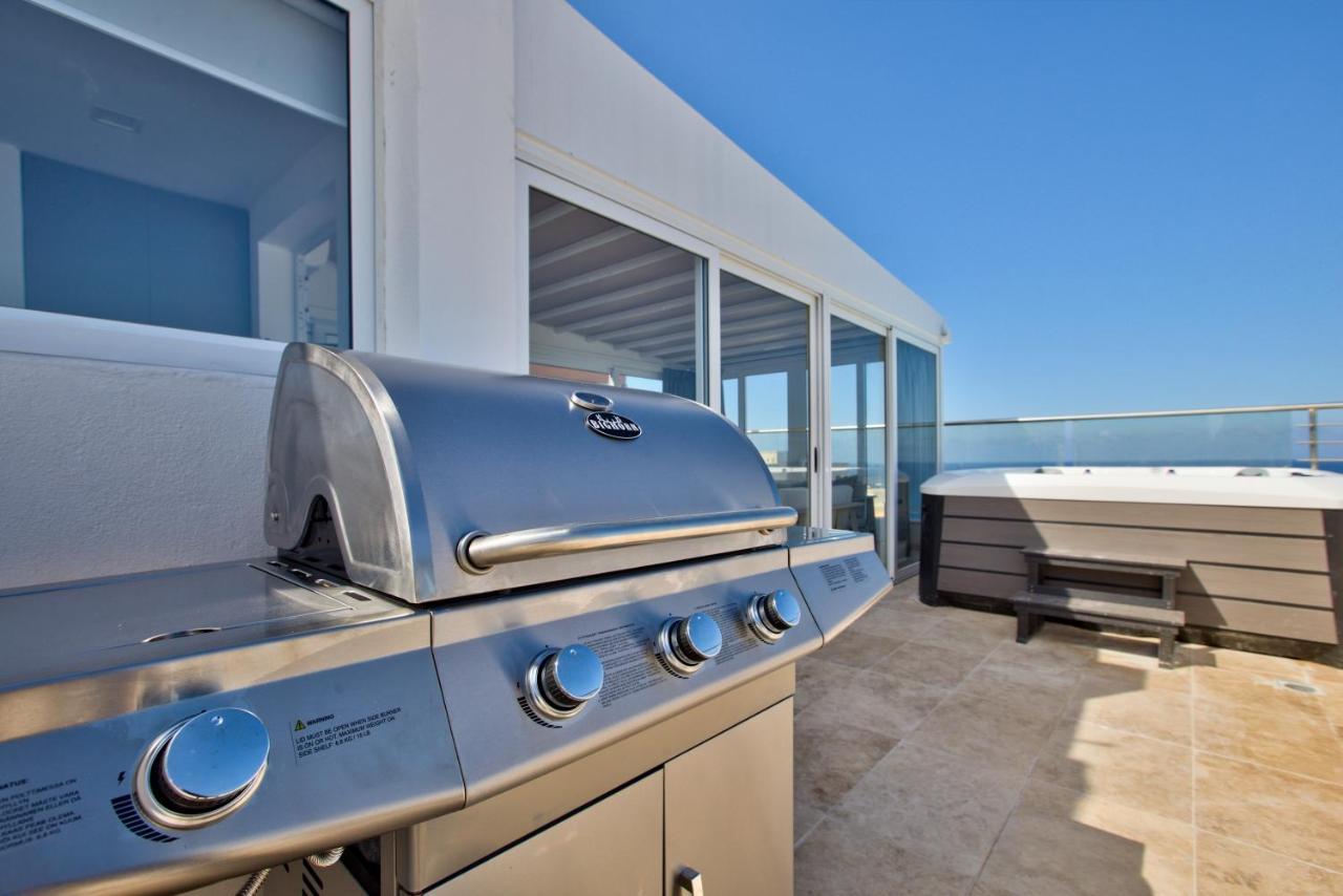 Valletta Luxury 4-Bedroom Duplex With Stunning Sea Views Private Terrace And Jacuzzi Esterno foto