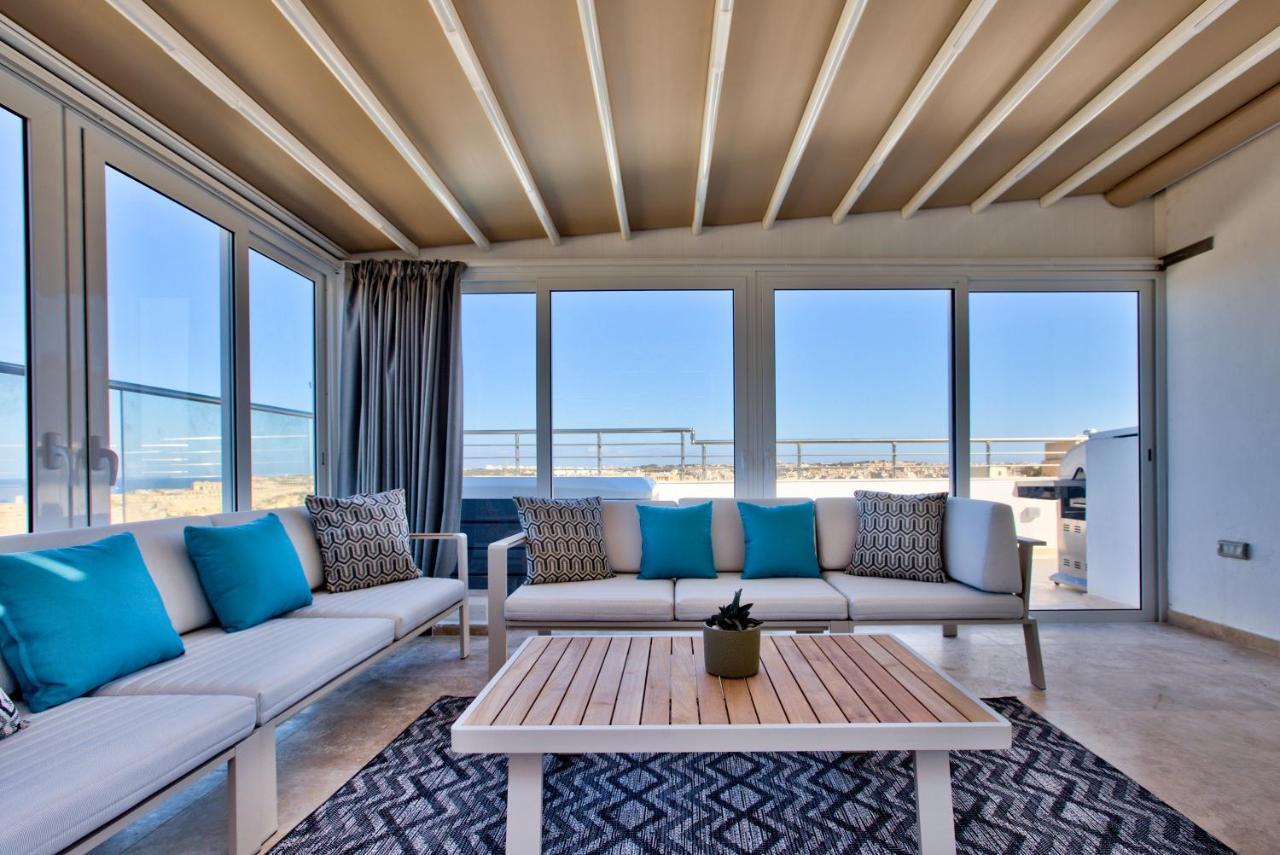 Valletta Luxury 4-Bedroom Duplex With Stunning Sea Views Private Terrace And Jacuzzi Esterno foto