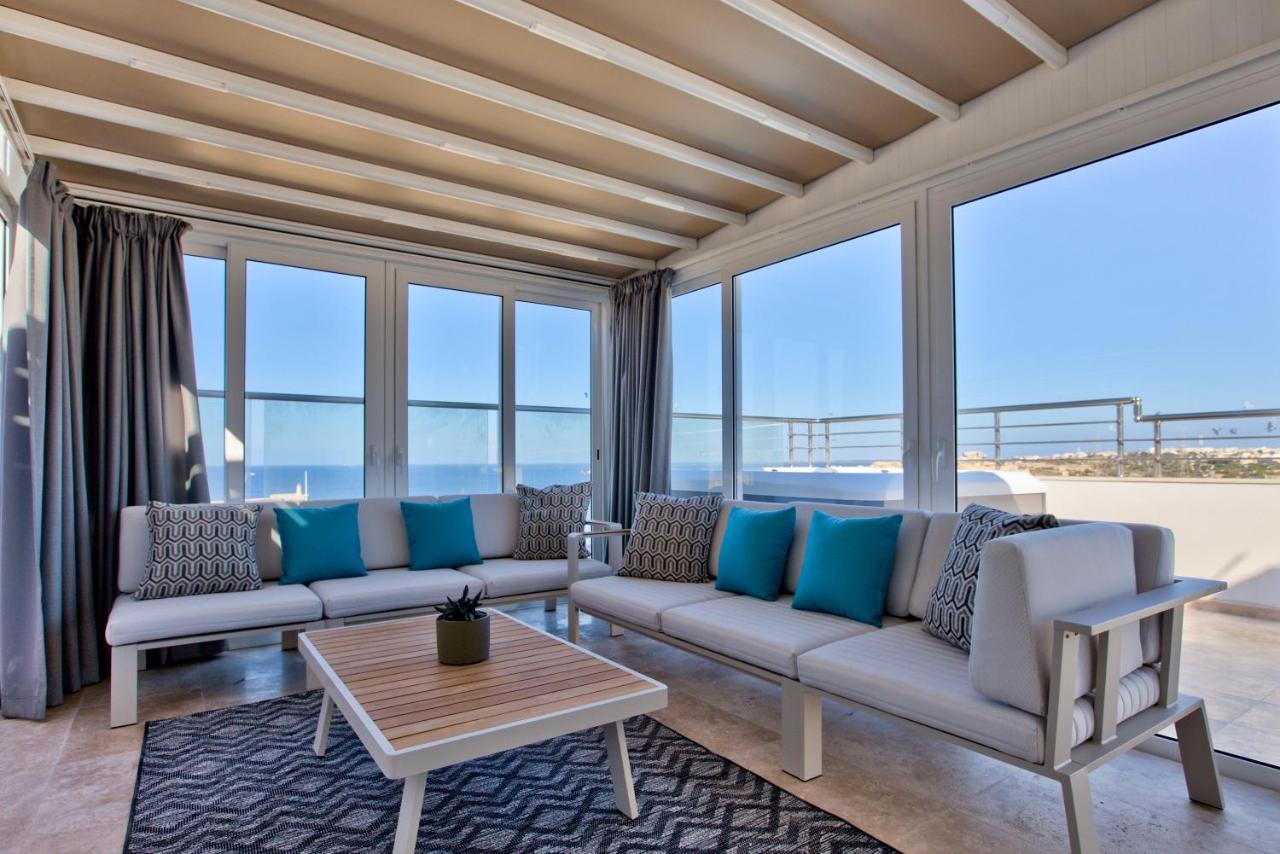 Valletta Luxury 4-Bedroom Duplex With Stunning Sea Views Private Terrace And Jacuzzi Esterno foto